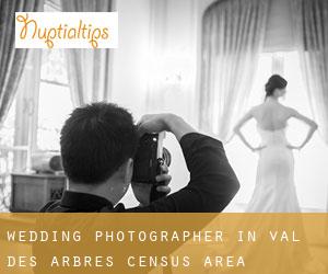Wedding Photographer in Val-des-Arbres (census area)